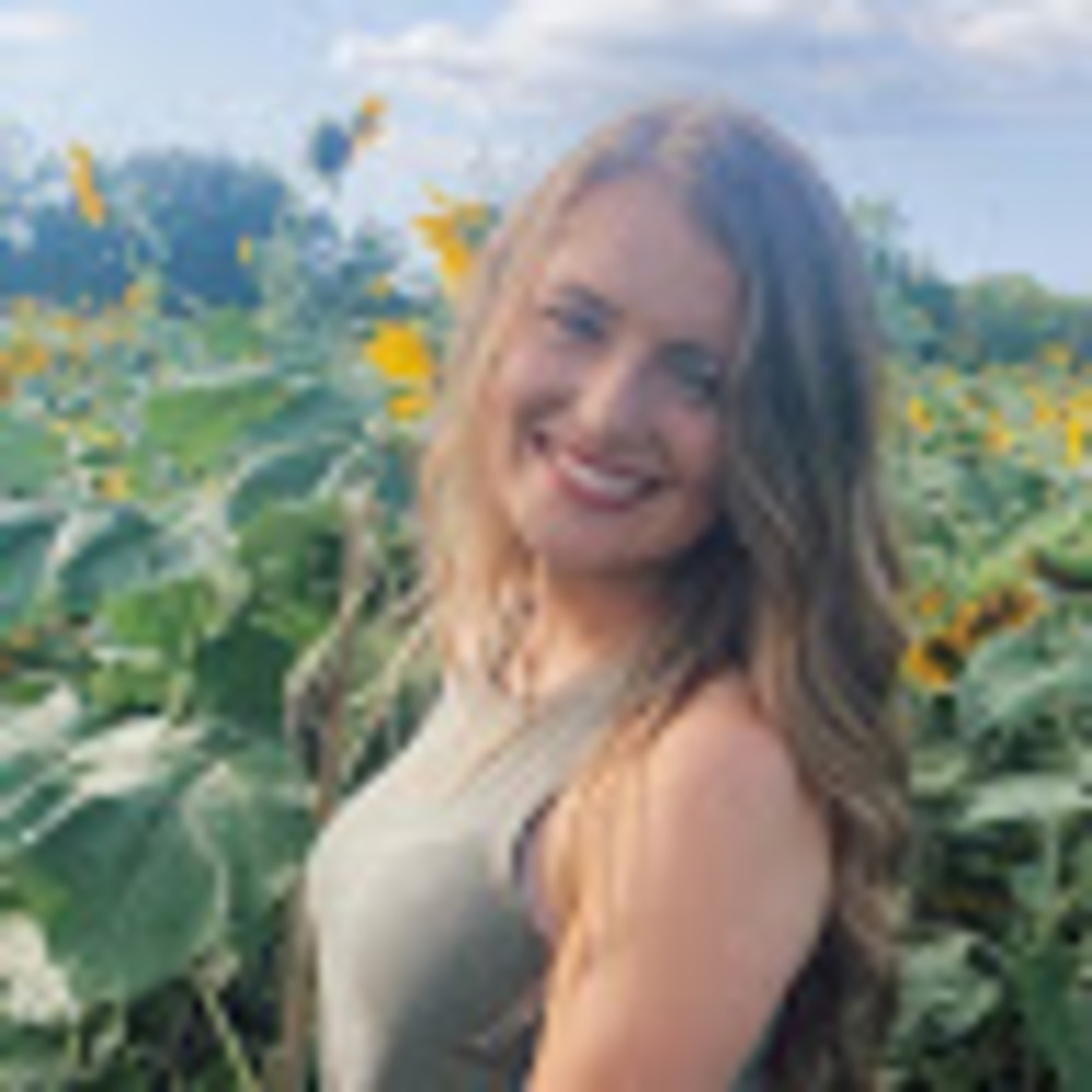 Meet your Posher, Abby